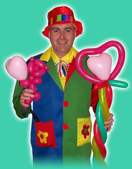 Balloon modelling clown for kids party